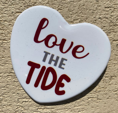Love the Tide Heart Gameday Button