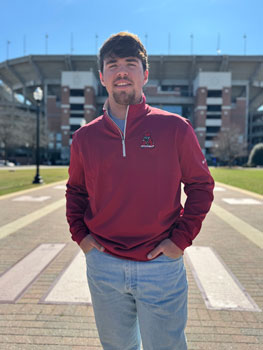 Men's Wickham Hills Old Logo Quarter Zip