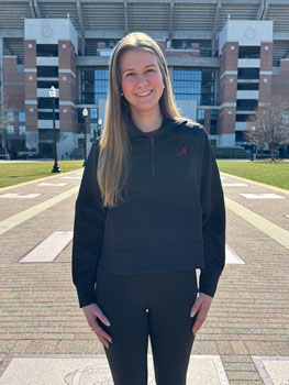 Women's Script A Wickham Hills Columbia Quarter Zip